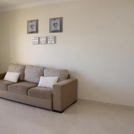 Апартаменты Apartamento Arade